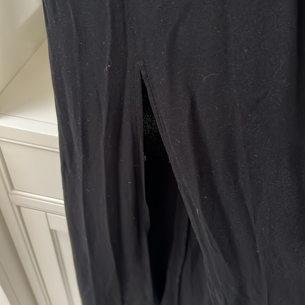 Reformation Black Midi dress - Picture 3 of 10